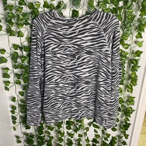 LNA zebra printted sweater